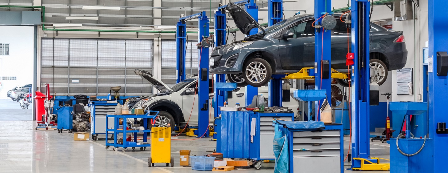 Royal автокузовной центр Белград | Сервис Volvo